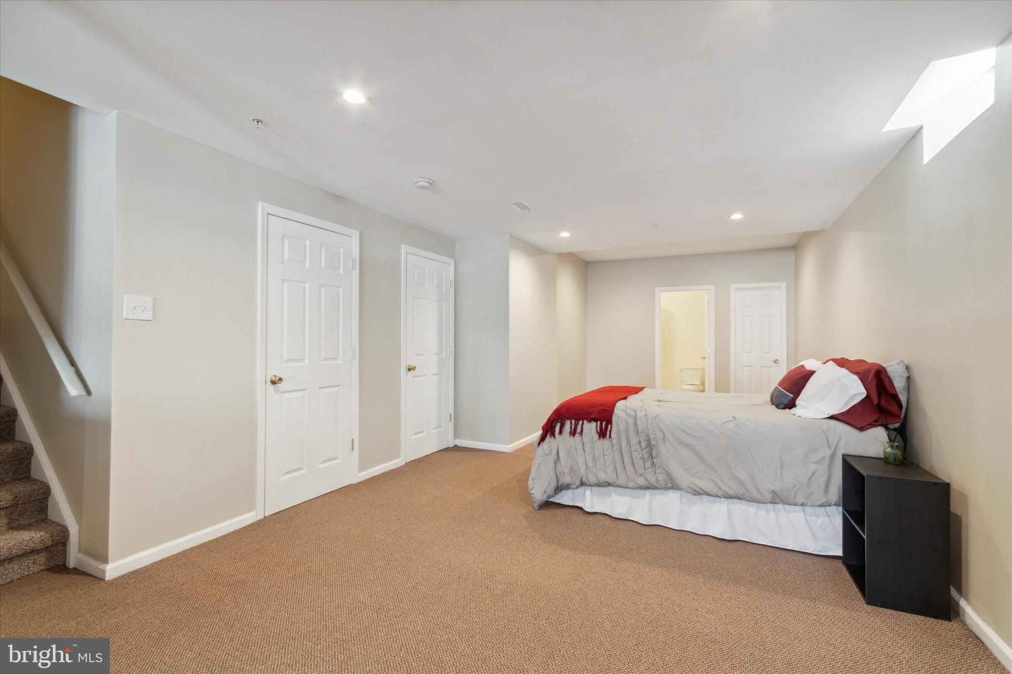 WHITELAND WOODS - Residential