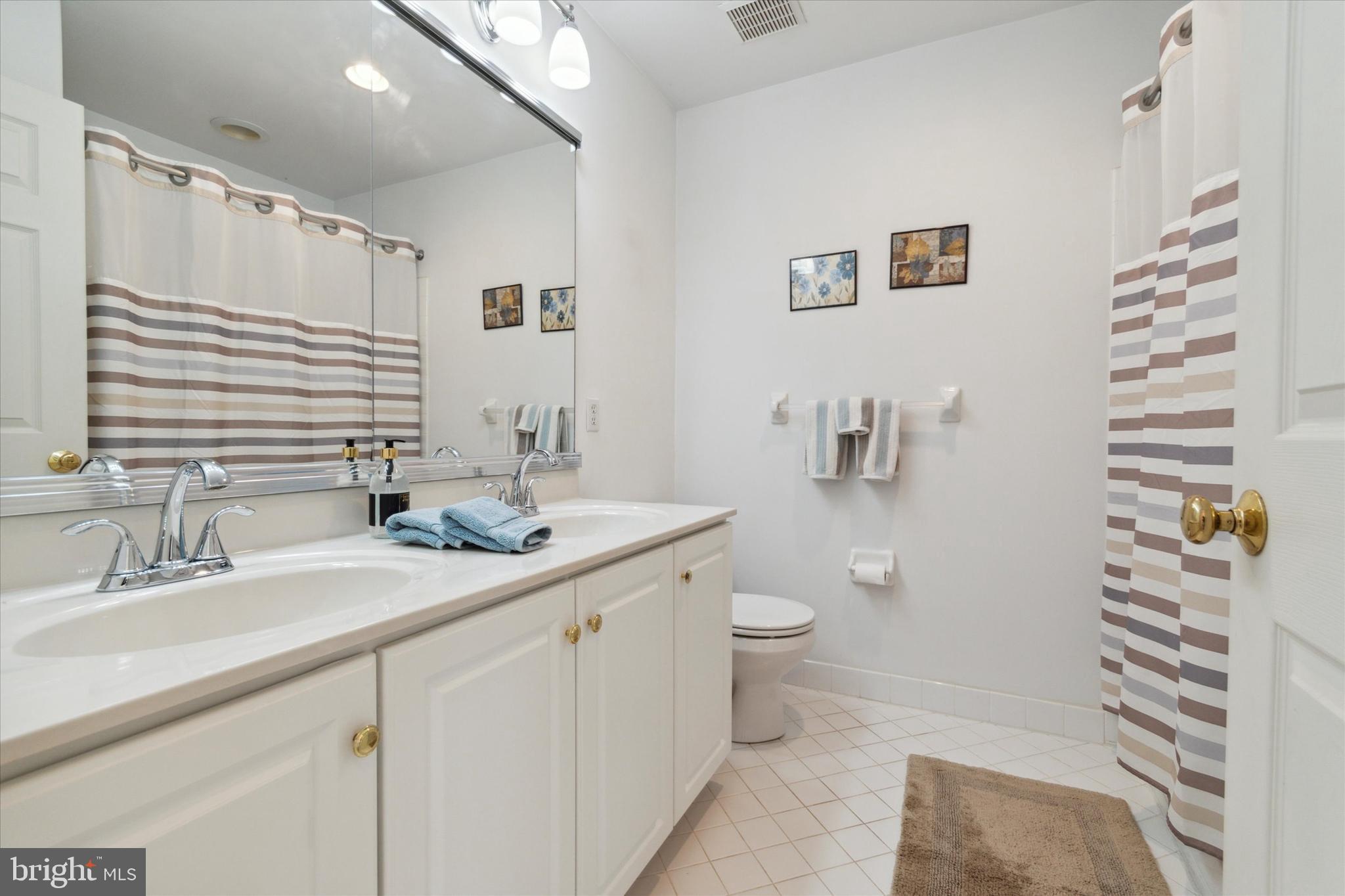 WHITELAND WOODS - Residential