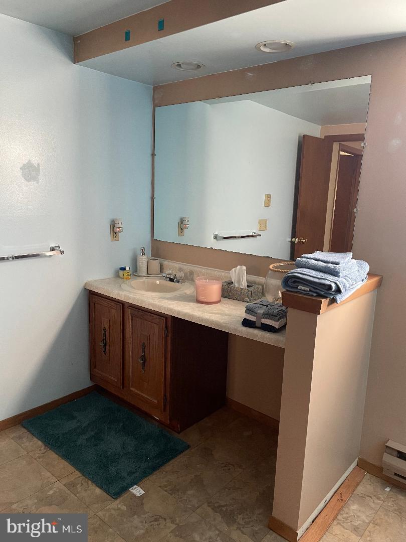 POCONO FARMS - Residential