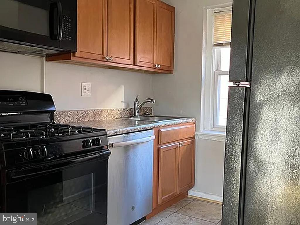 ADAMS MORGAN - Residential Lease