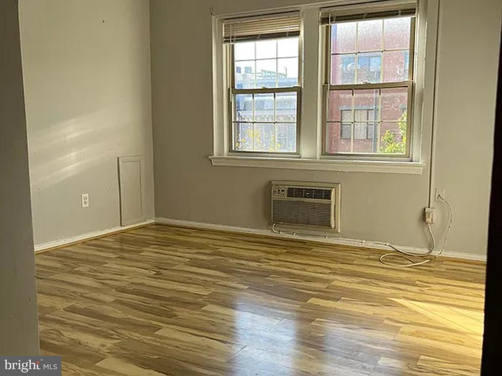 ADAMS MORGAN - Residential Lease