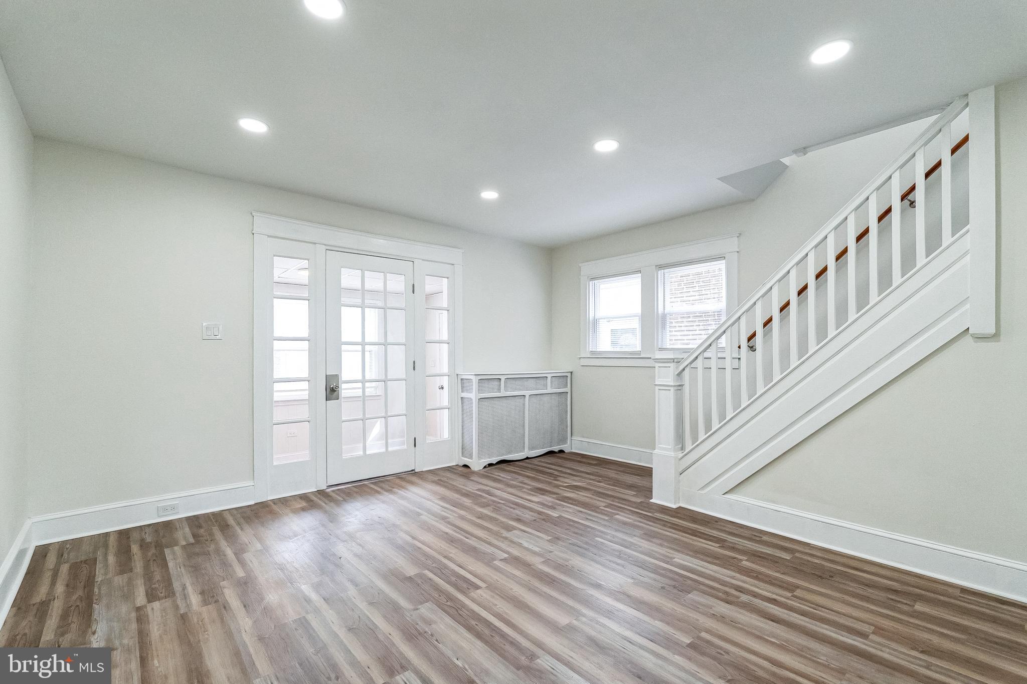 COLLINGDALE - Residential