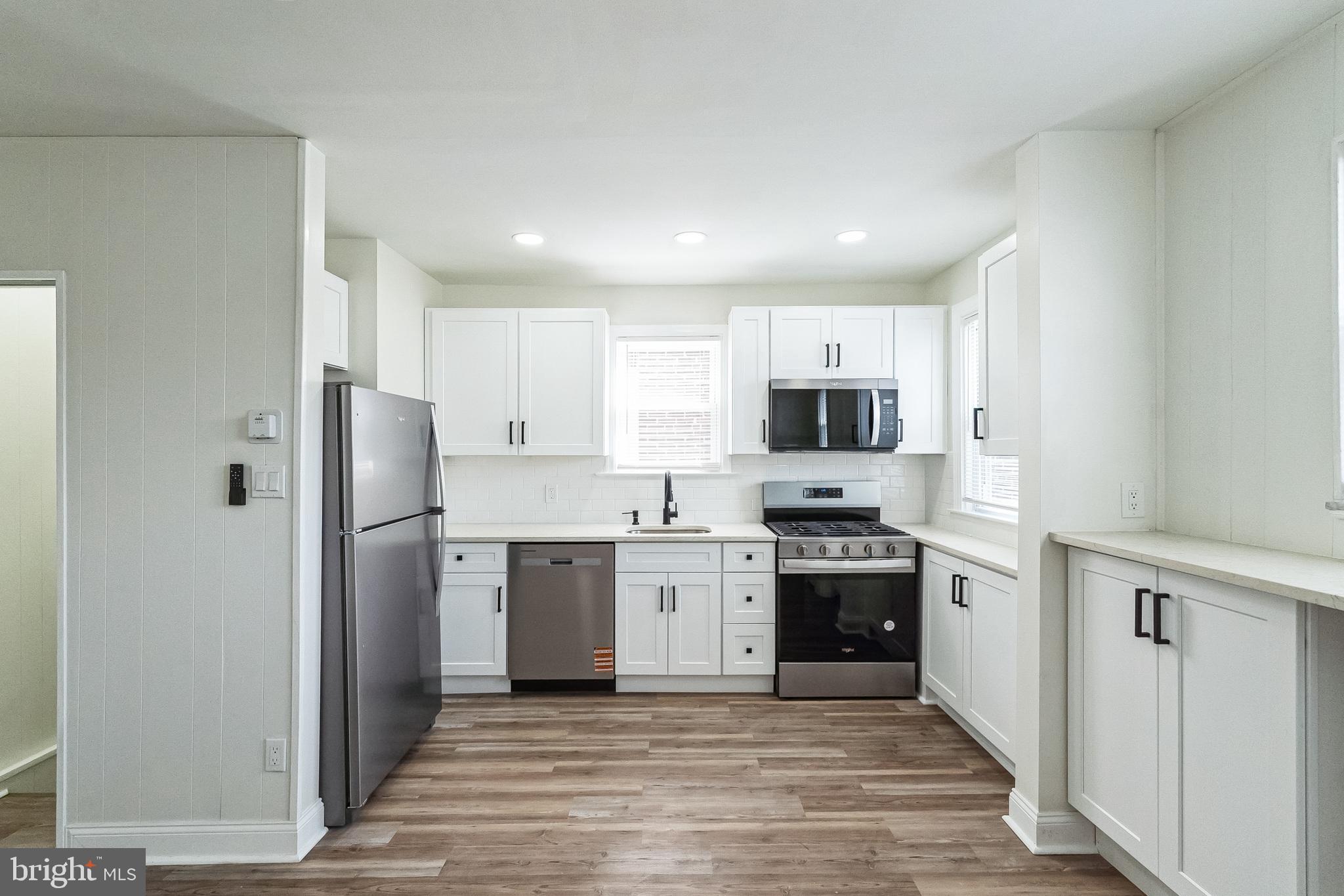 COLLINGDALE - Residential