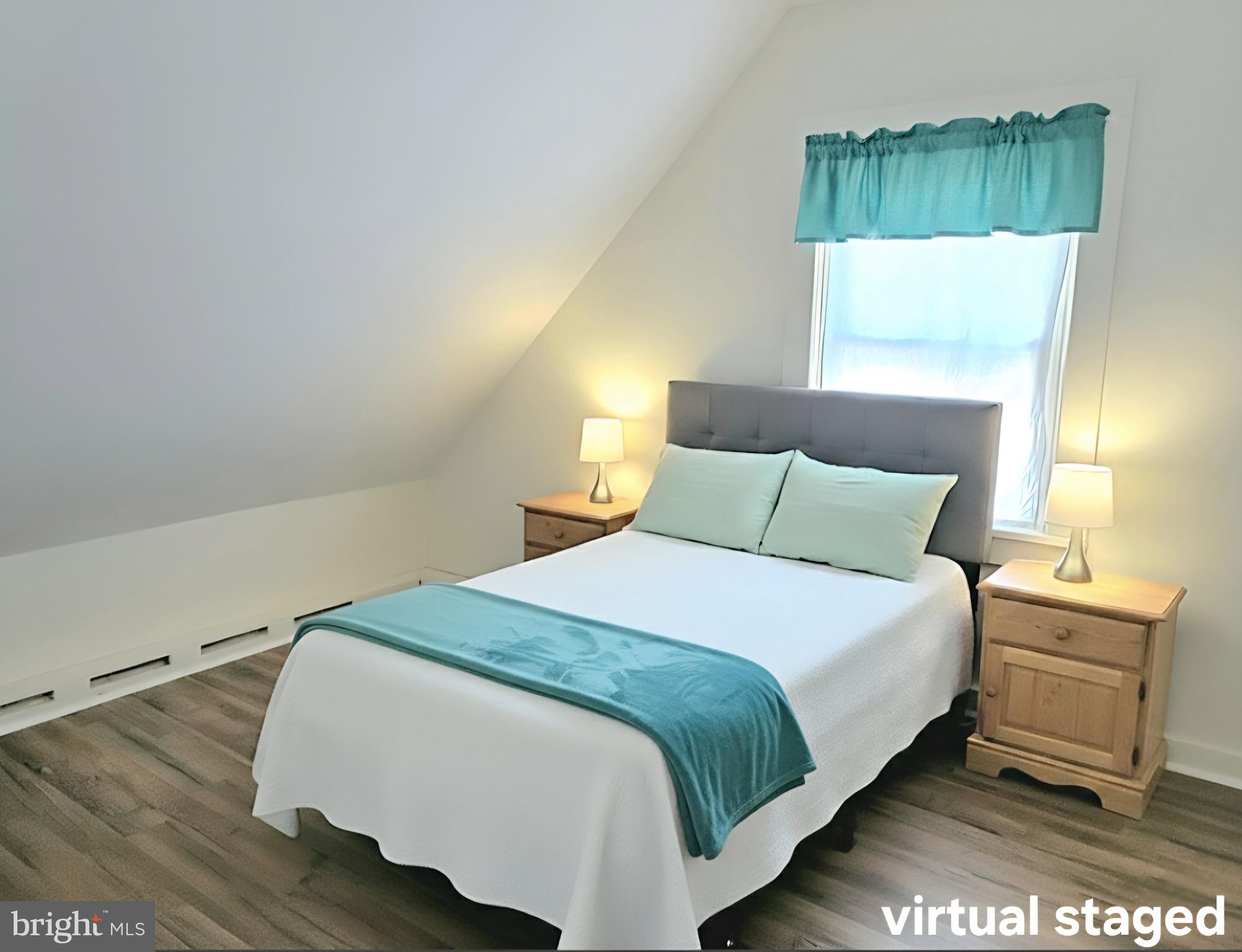 LEONARDS LANE - Residential