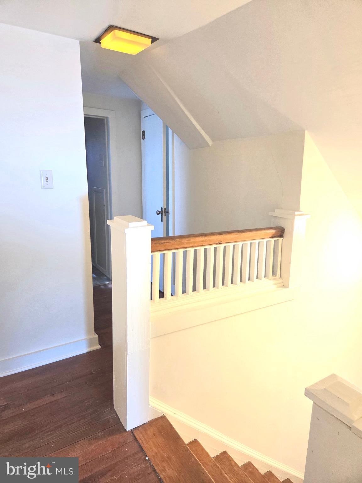 LEONARDS LANE - Residential