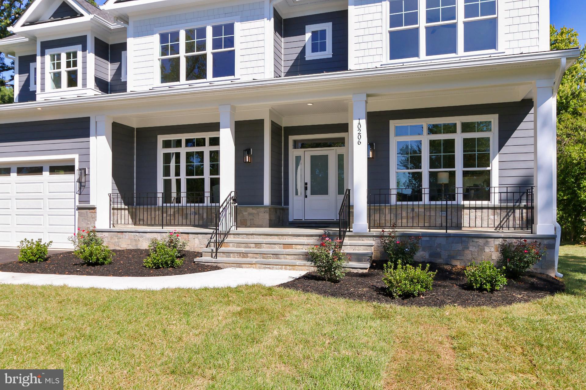 GRAYS OAKTON - Residential