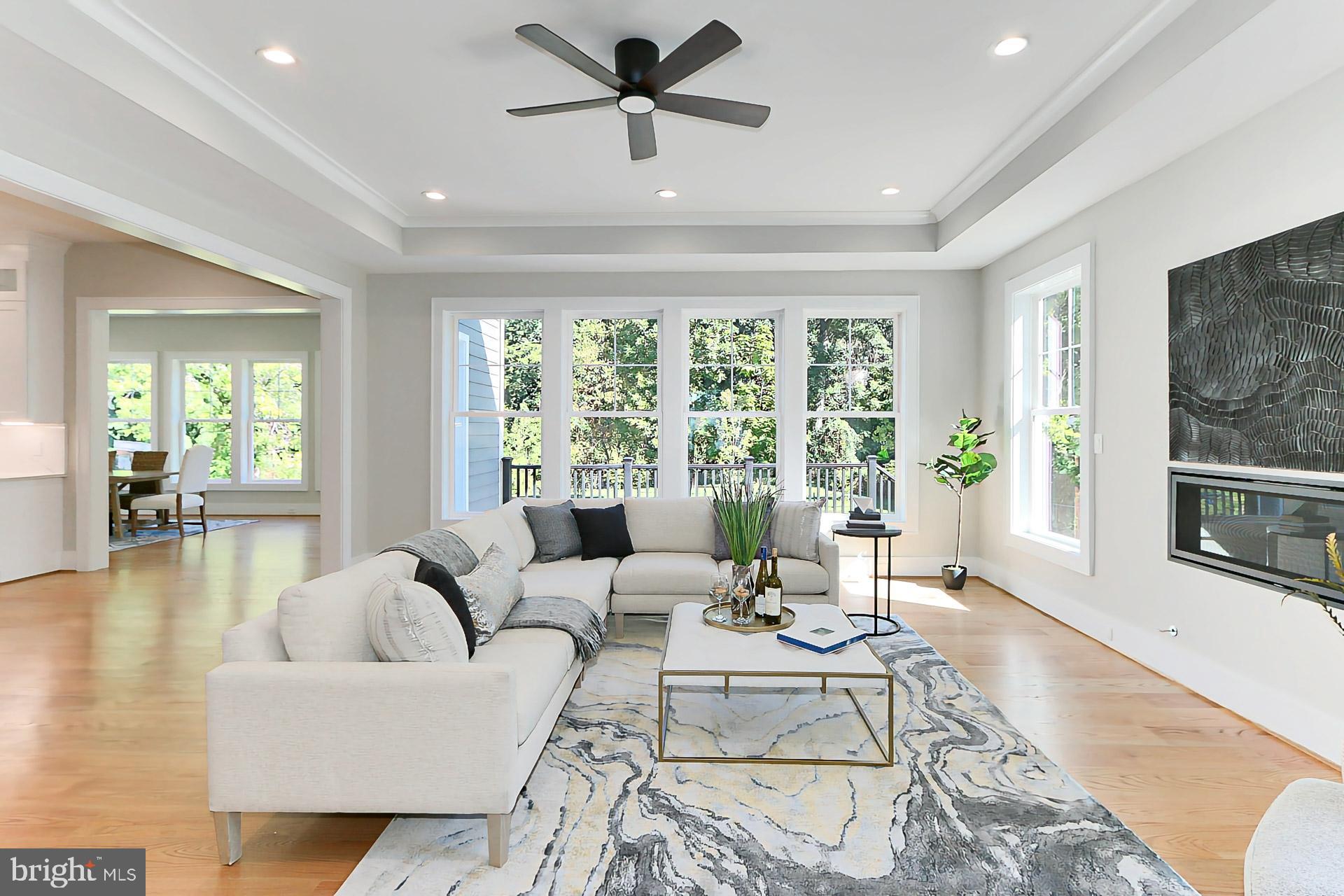 GRAYS OAKTON - Residential