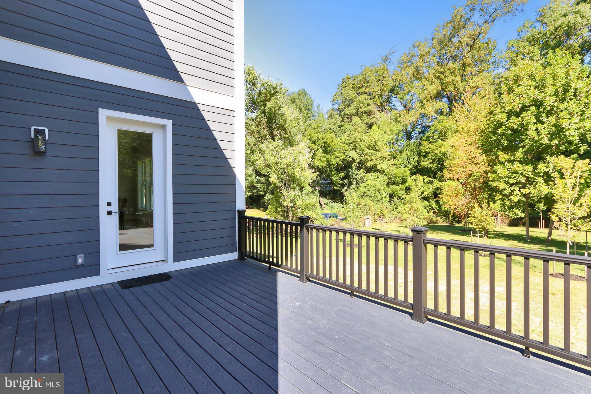 GRAYS OAKTON - Residential