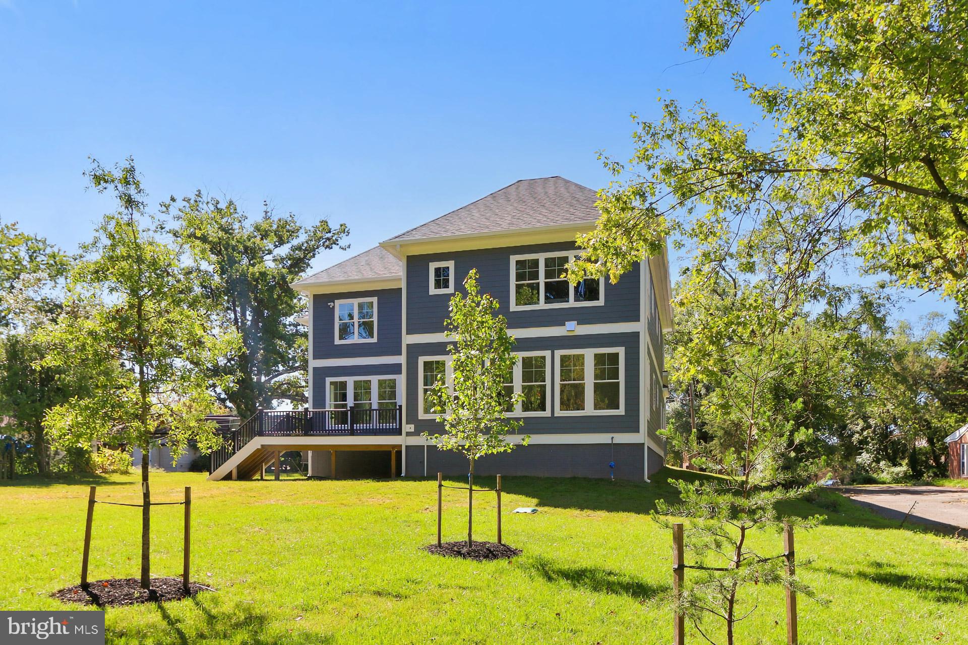 GRAYS OAKTON - Residential