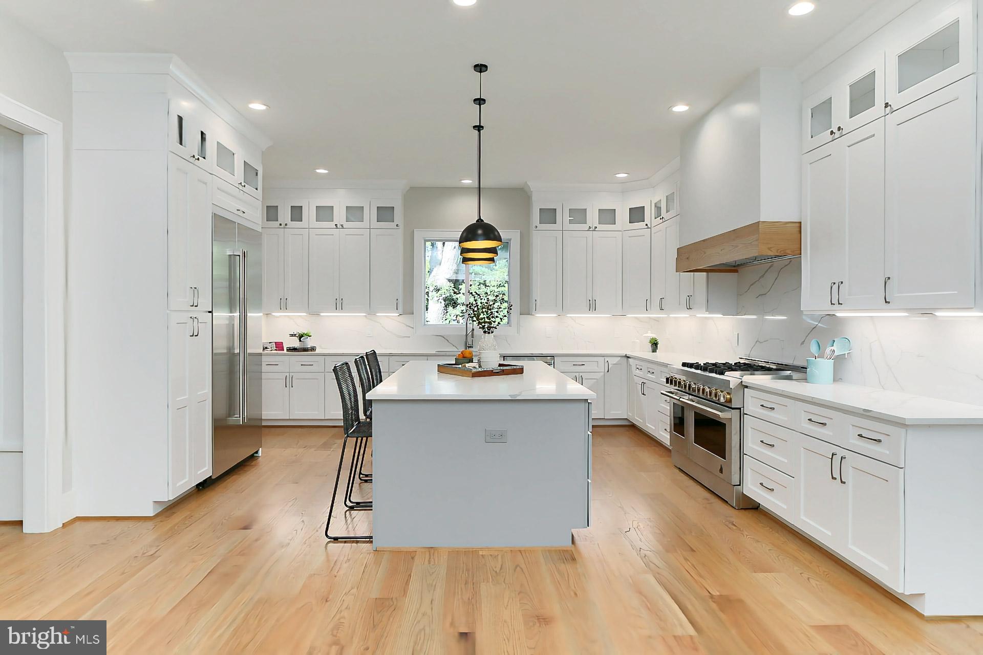 GRAYS OAKTON - Residential