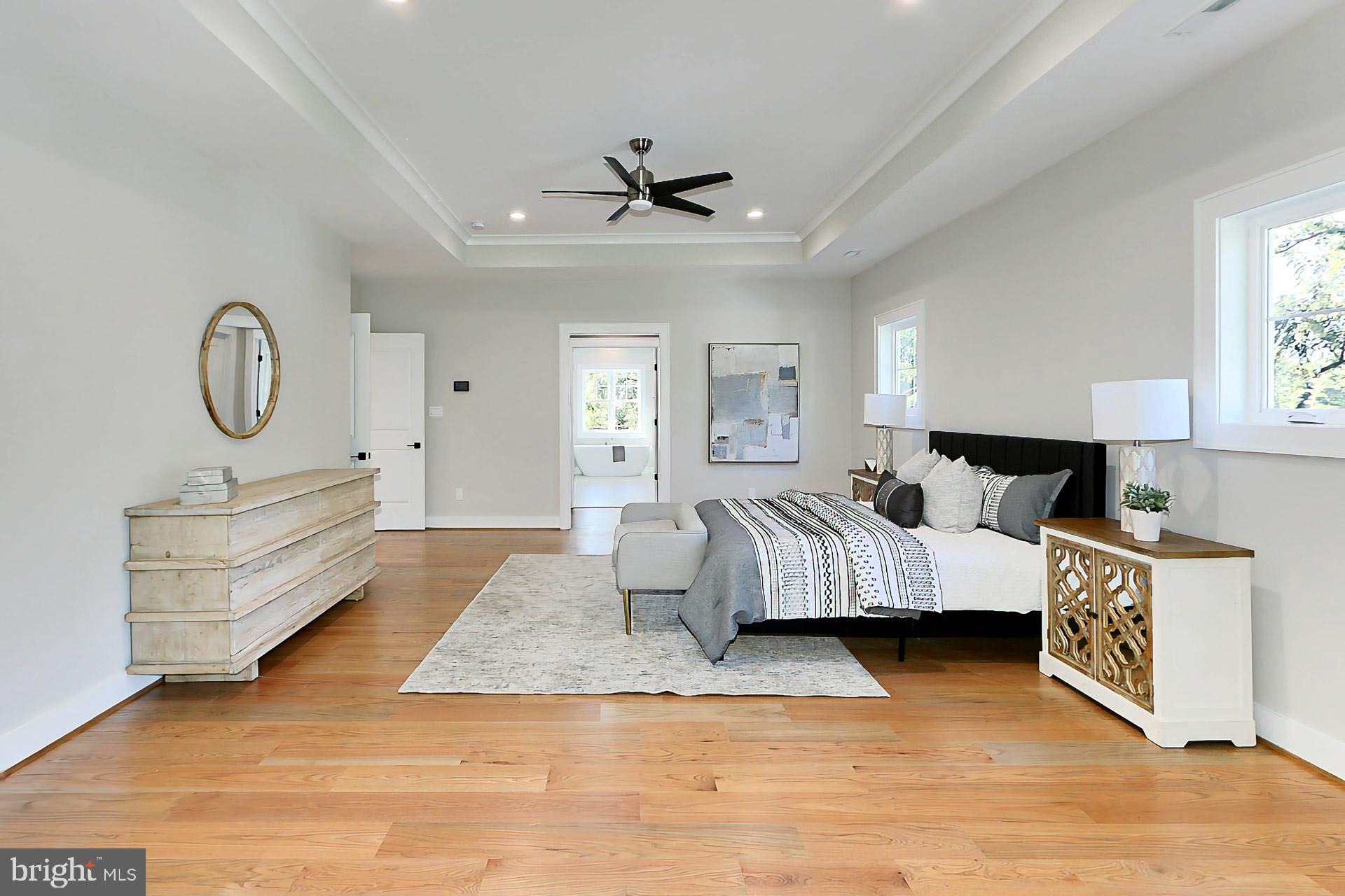 GRAYS OAKTON - Residential