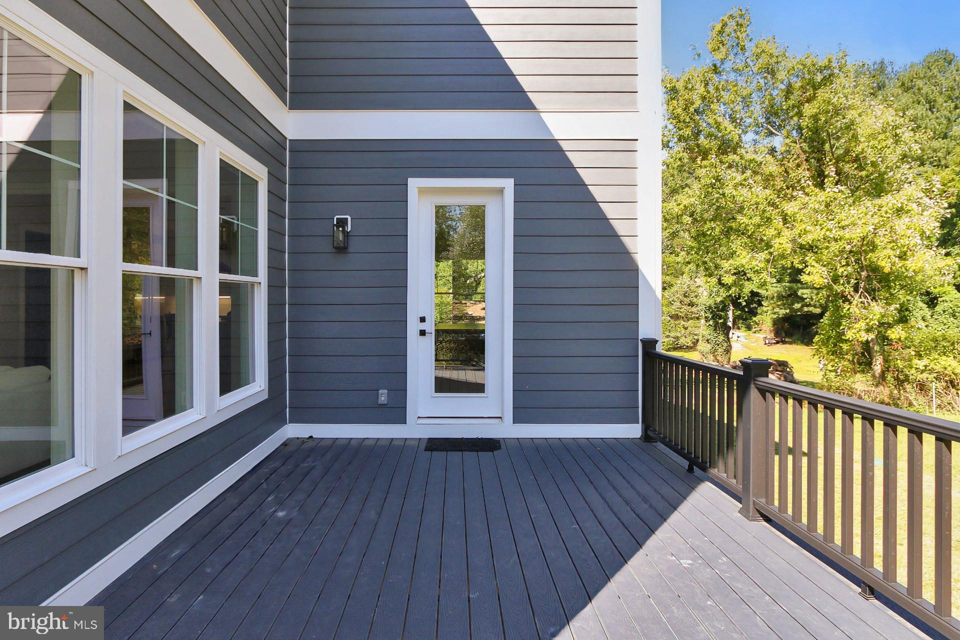 GRAYS OAKTON - Residential