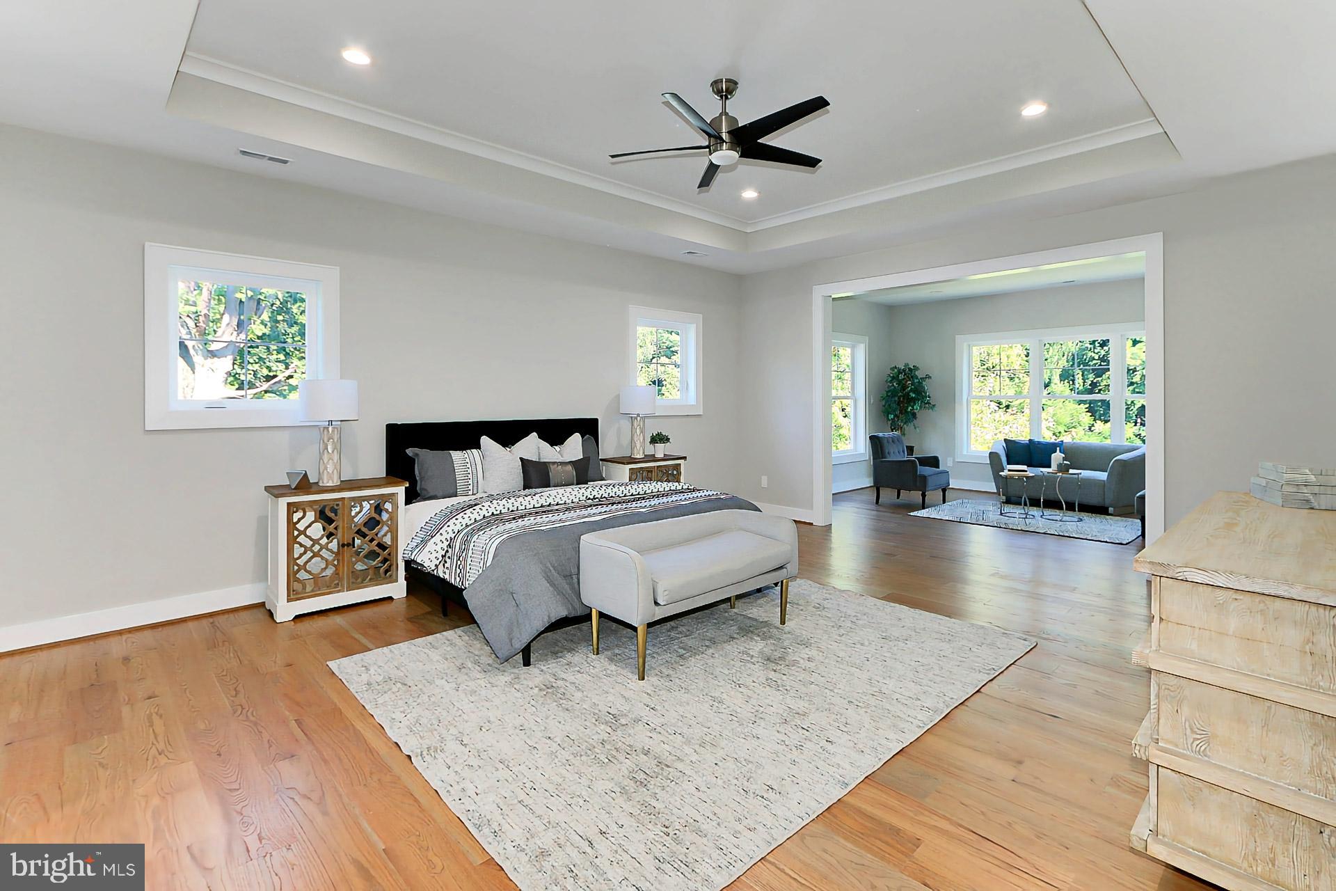 GRAYS OAKTON - Residential