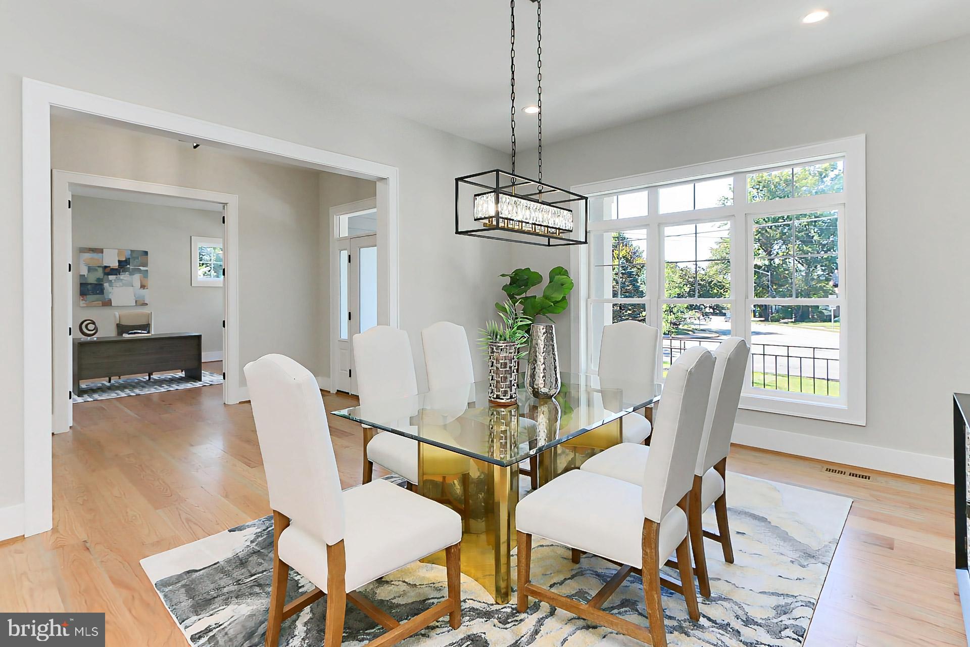 GRAYS OAKTON - Residential