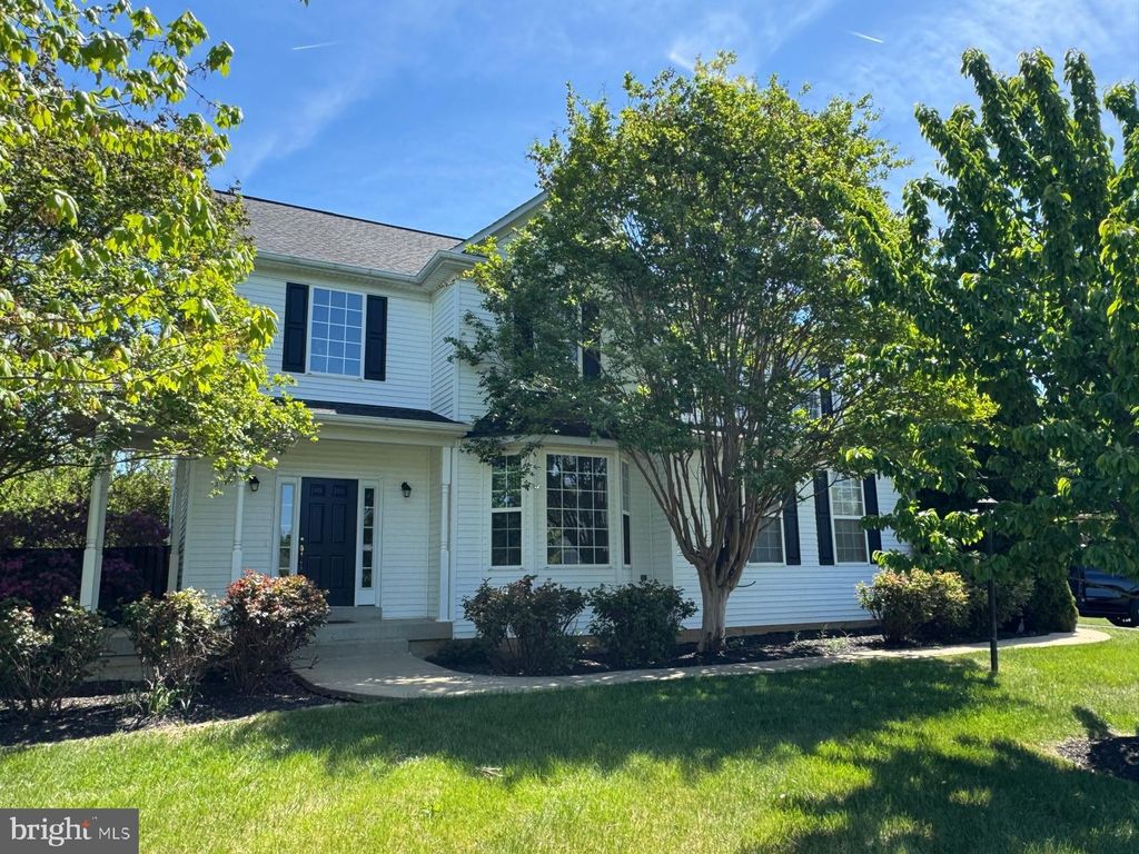 Photo of 2750 Congress Court, WALDORF, MD 20603 (MLS # MDCH2053788)