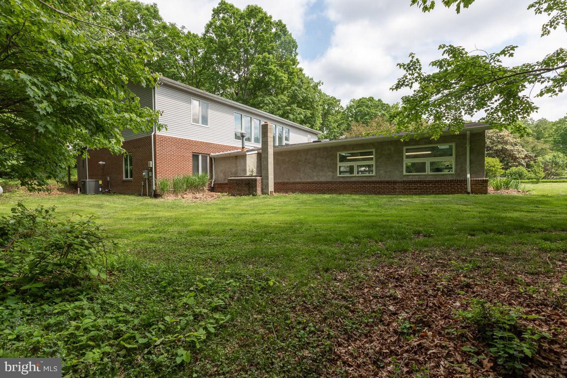 BROOKWOOD ESTATES - Residential