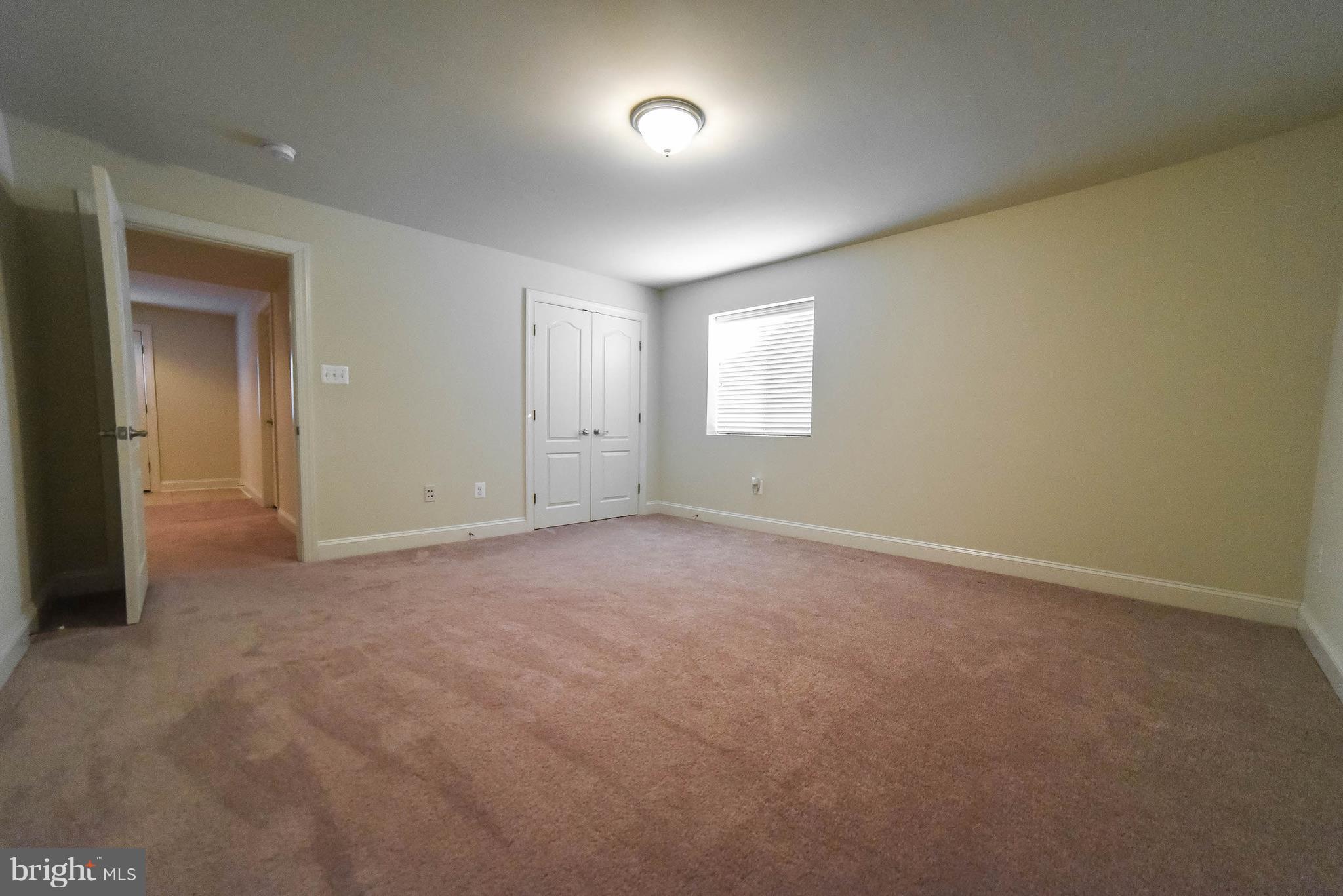 LEONARDS GRANT - Residential