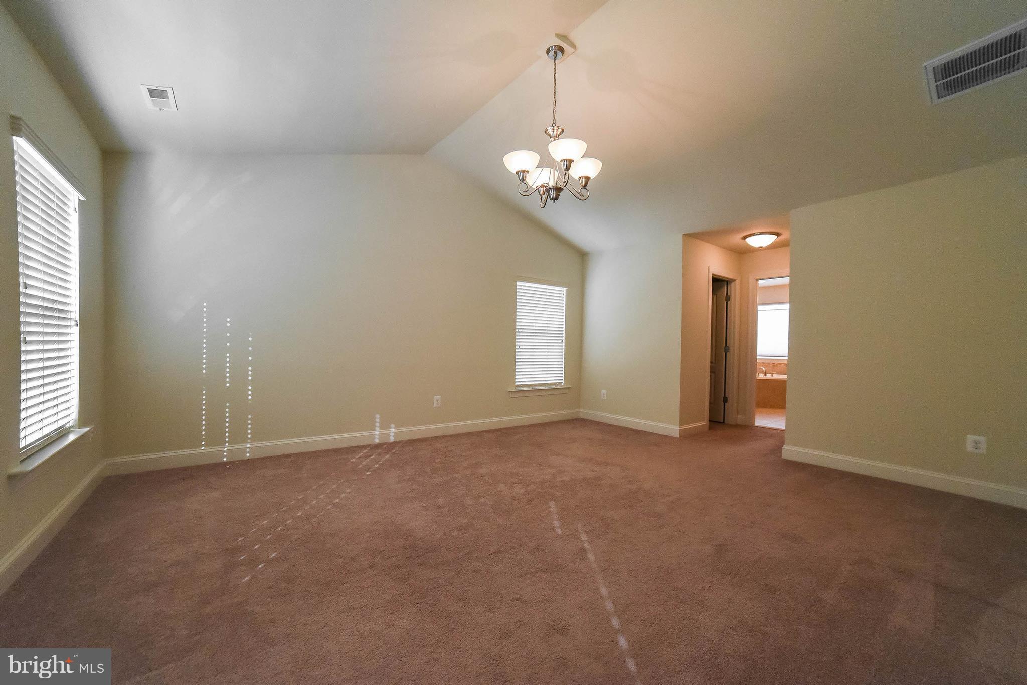 LEONARDS GRANT - Residential