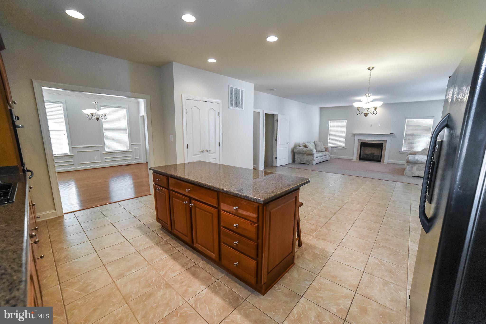 LEONARDS GRANT - Residential