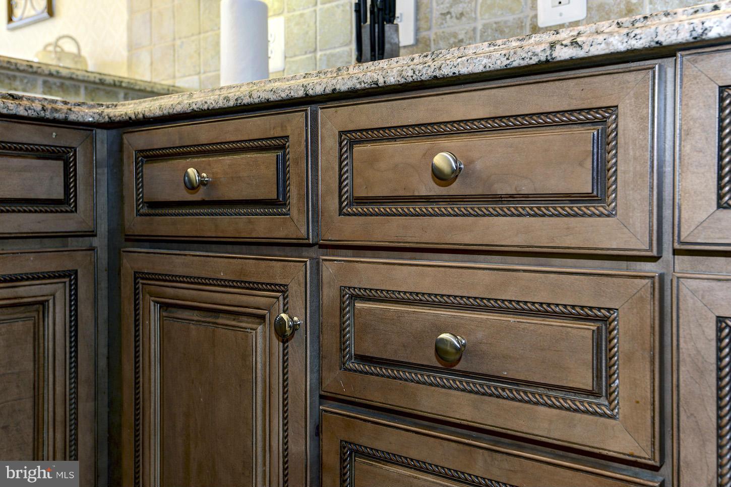 SOUTH RIDING - Residential