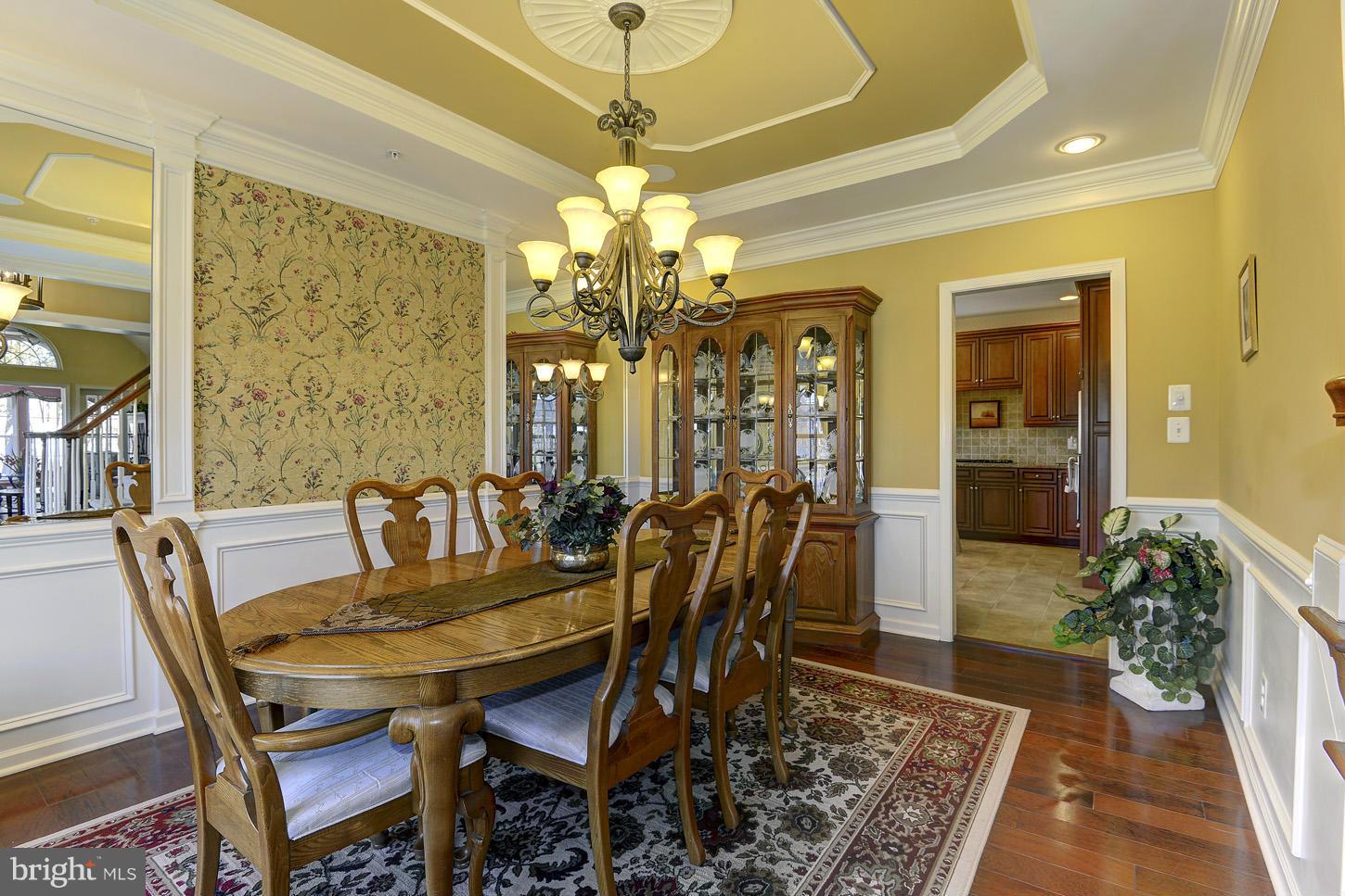 SOUTH RIDING - Residential