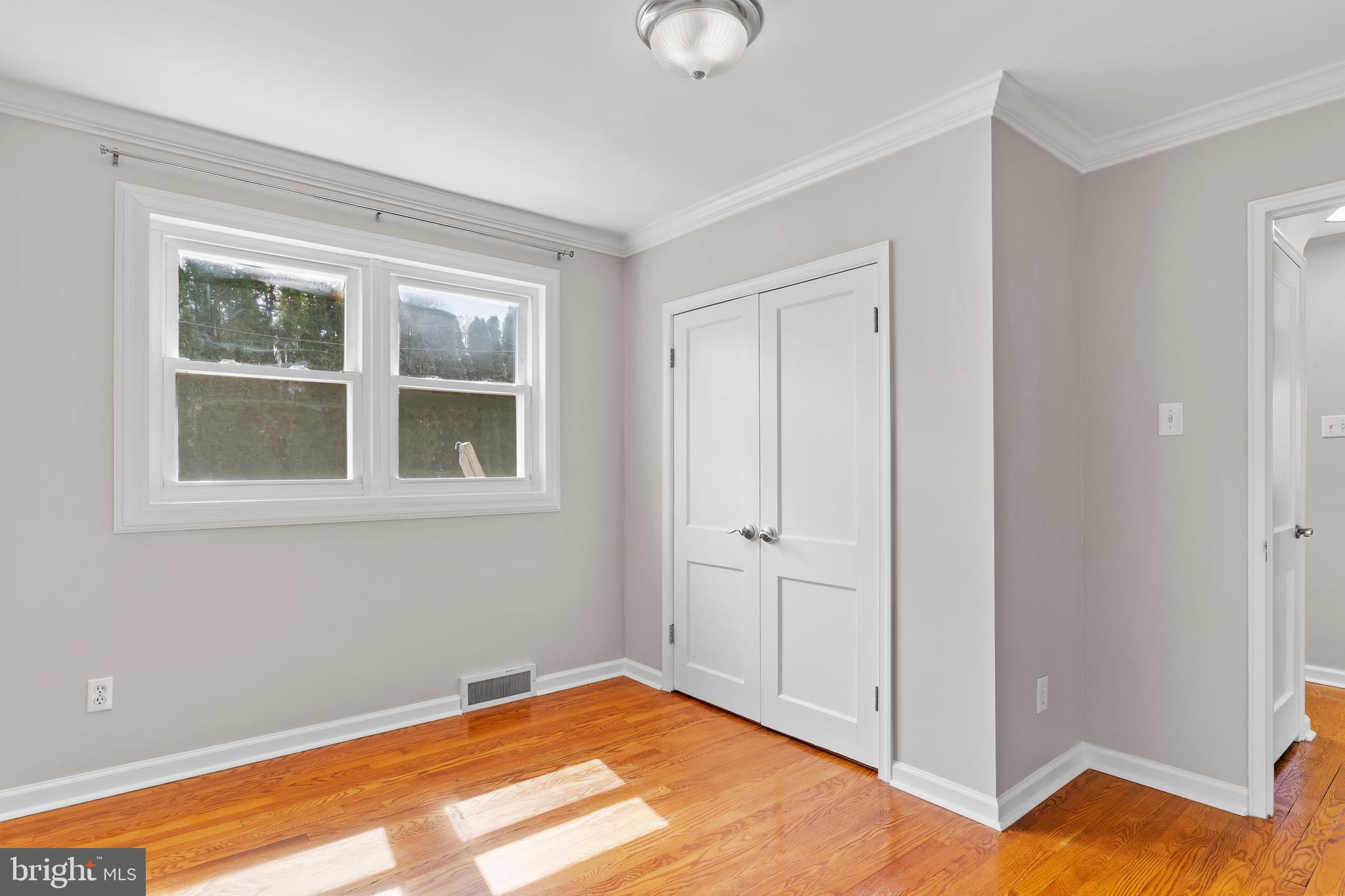 COLLEGE PARK - Residential