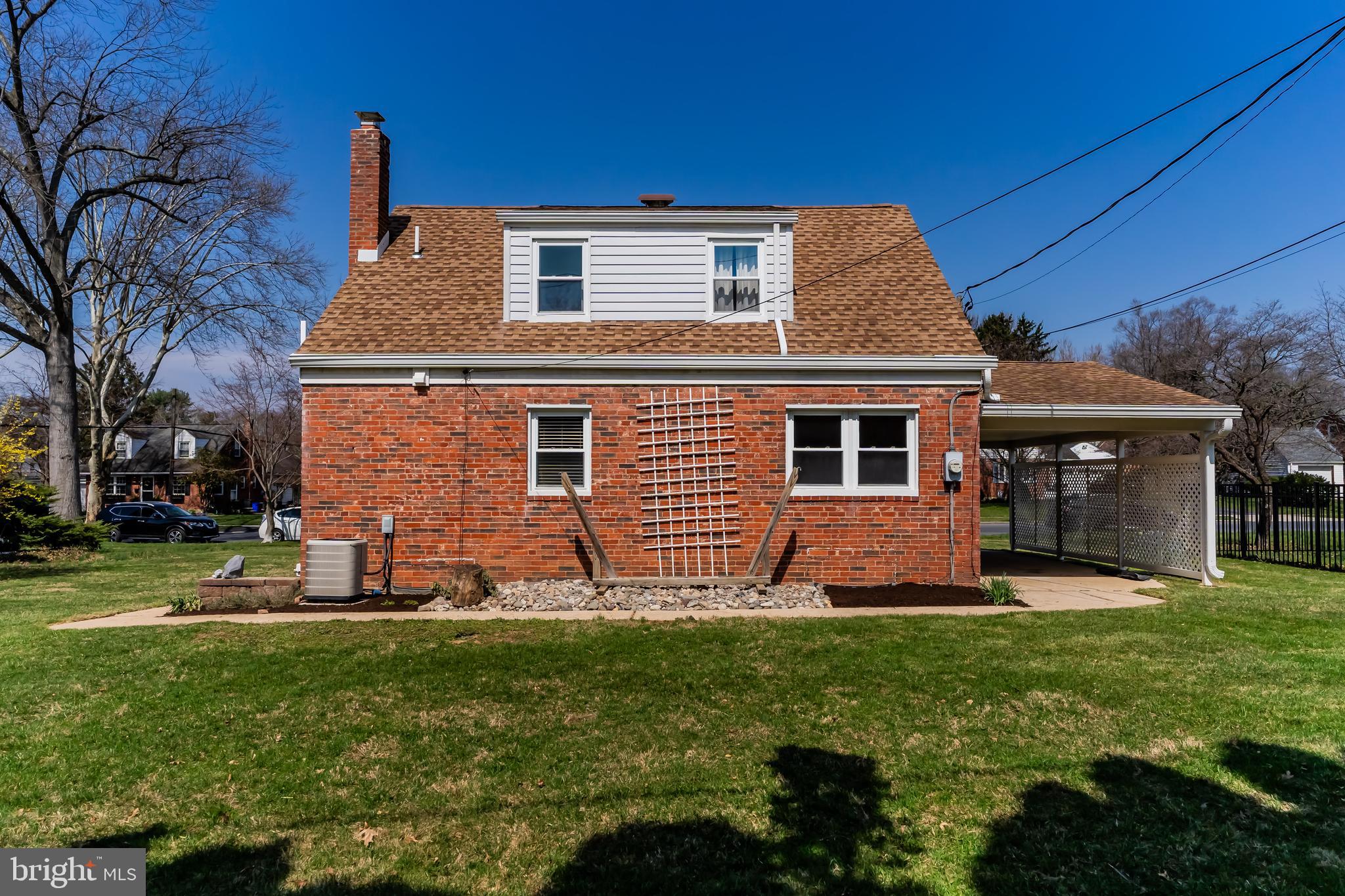 COLLEGE PARK - Residential