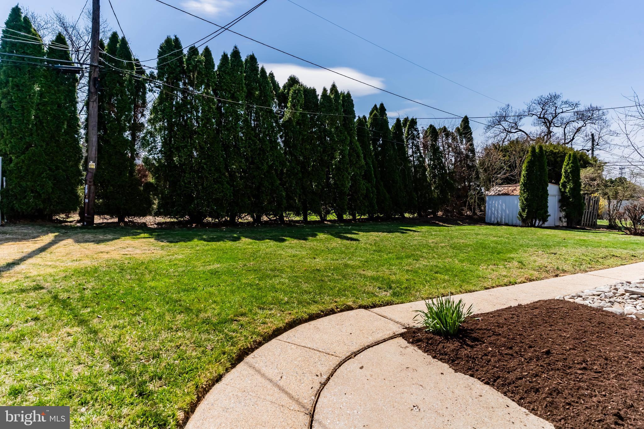 COLLEGE PARK - Residential