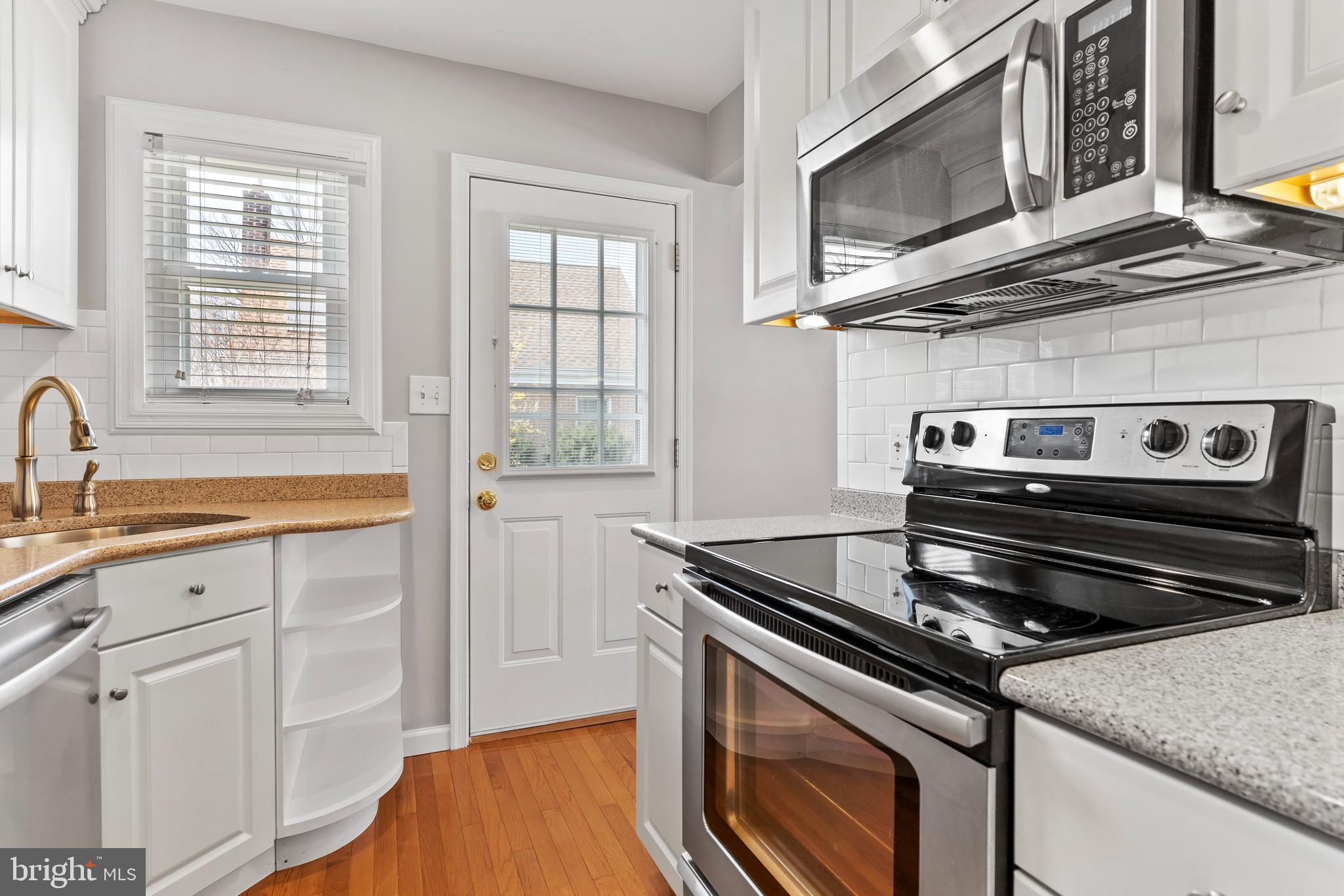 COLLEGE PARK - Residential