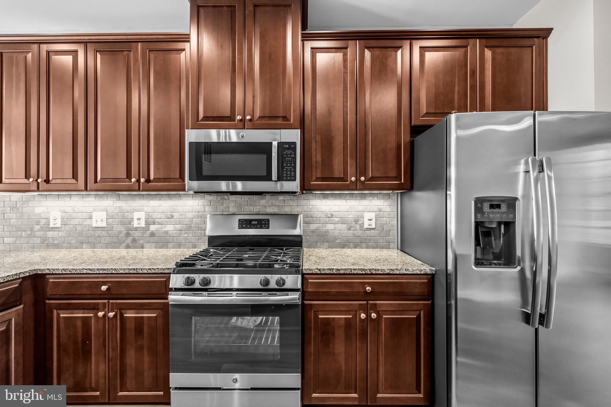 CRESCENT PLACE - Residential