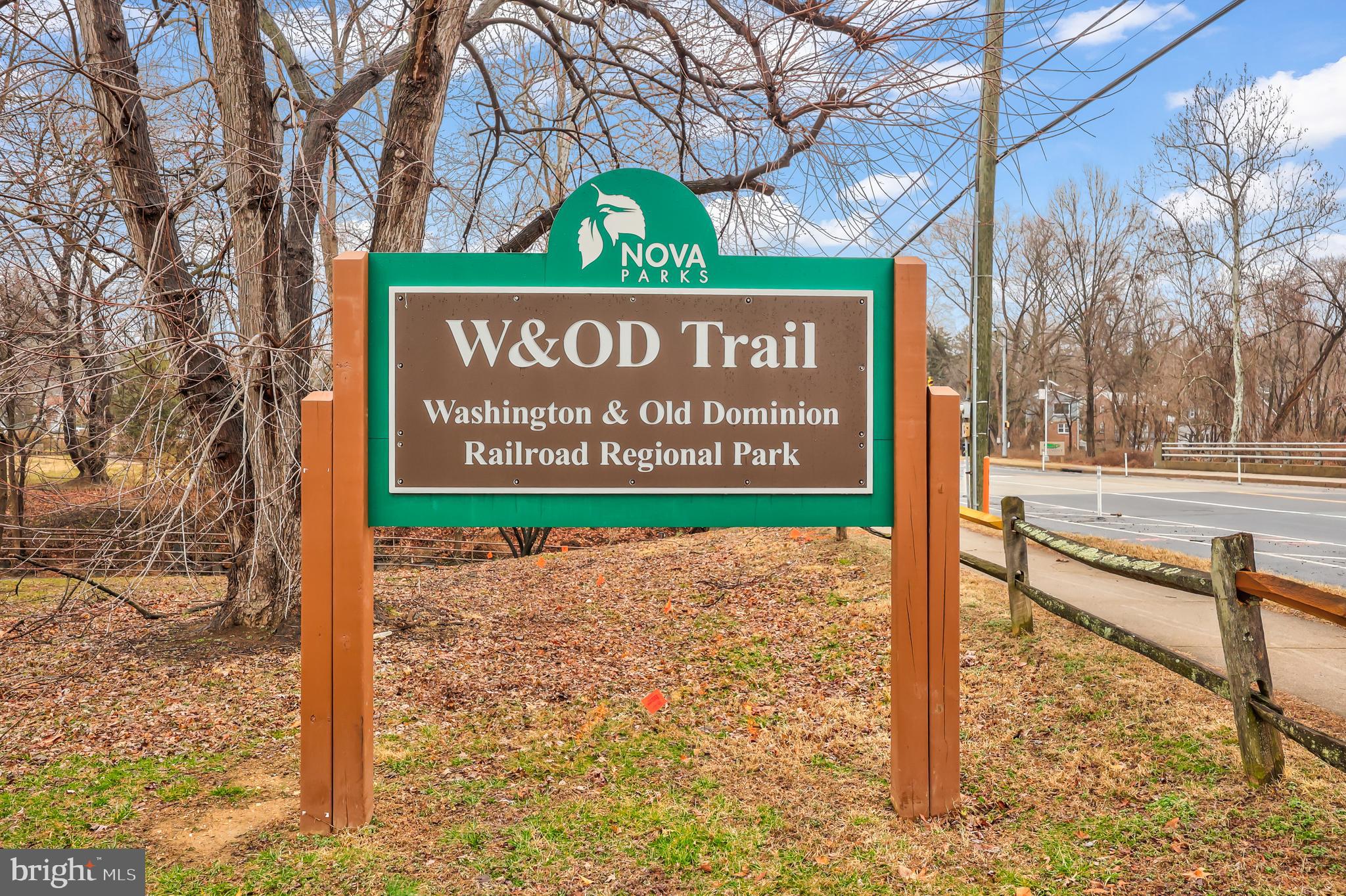 CRESCENT PLACE - Residential