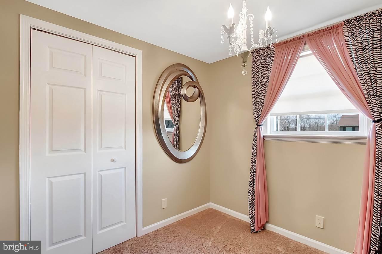 PIGEON HILLS - Residential