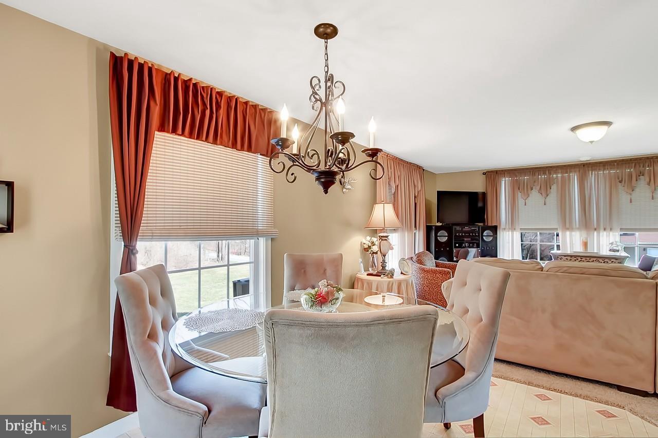 PIGEON HILLS - Residential