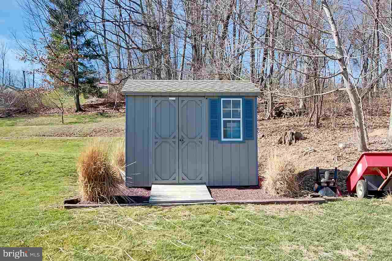 PIGEON HILLS - Residential