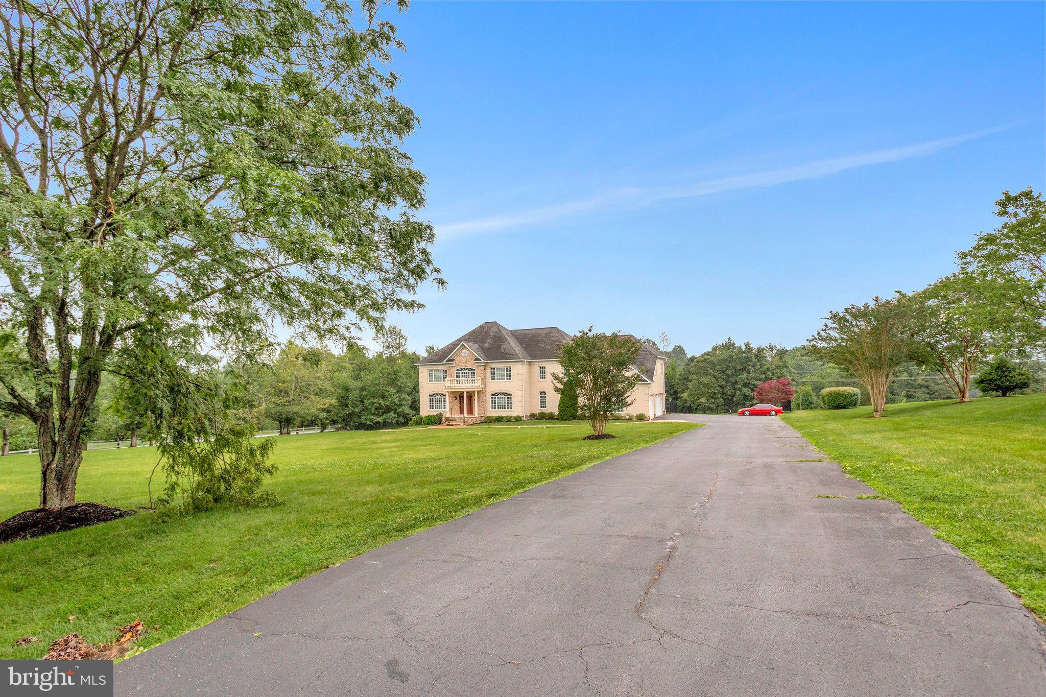 2901 GEORGE HOWARD WAY