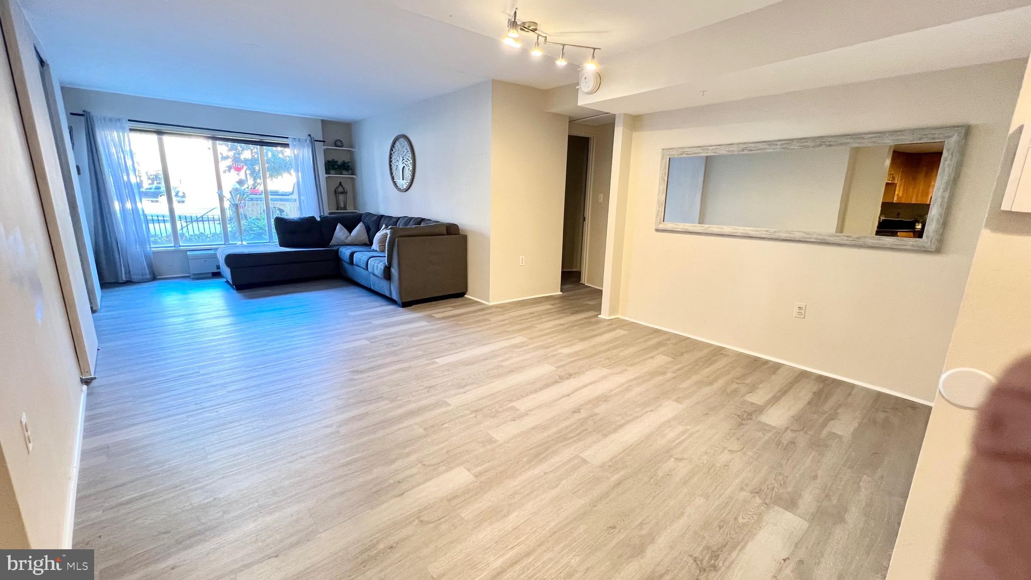 1239 VERMONT AVENUE NW 102