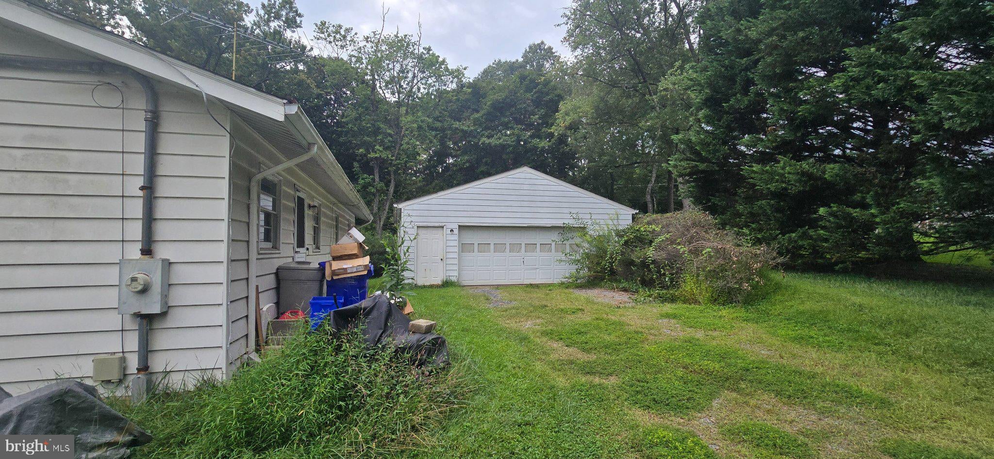 15513 SENECA ROAD