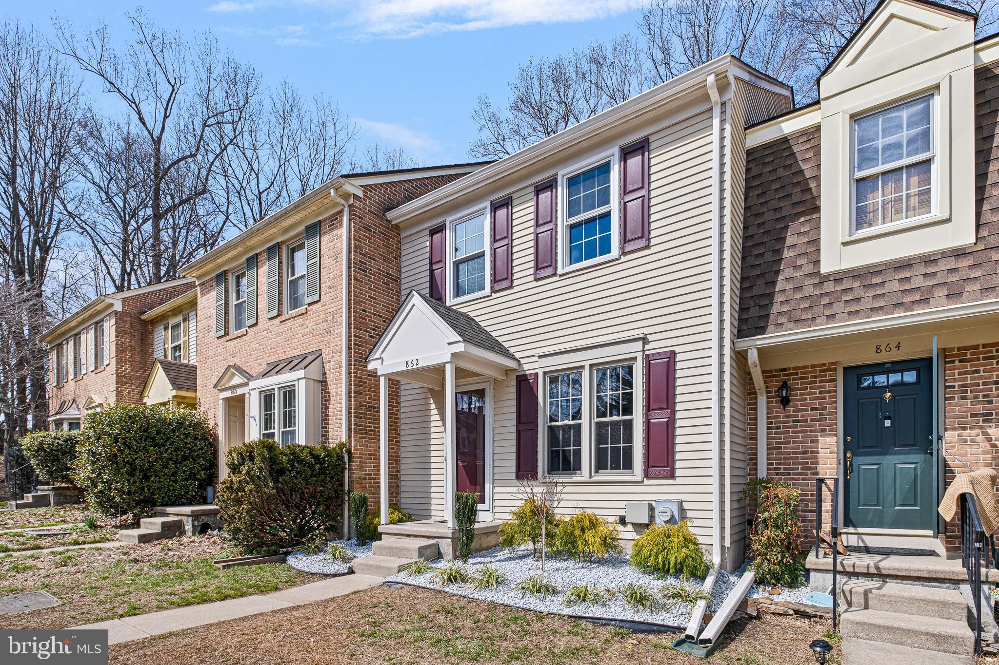 862 STOCKBRIDGE DRIVE