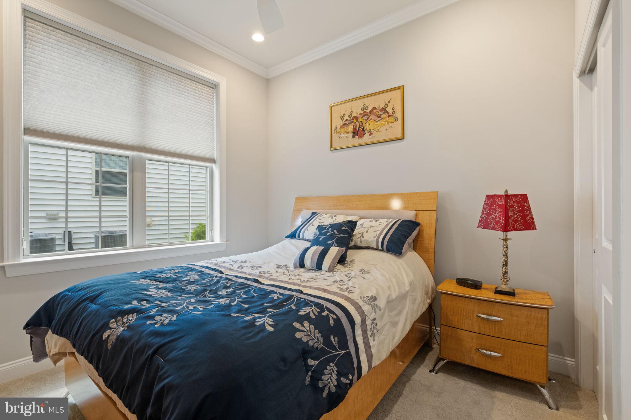 REGENCY AT CREEKSIDE - Residential