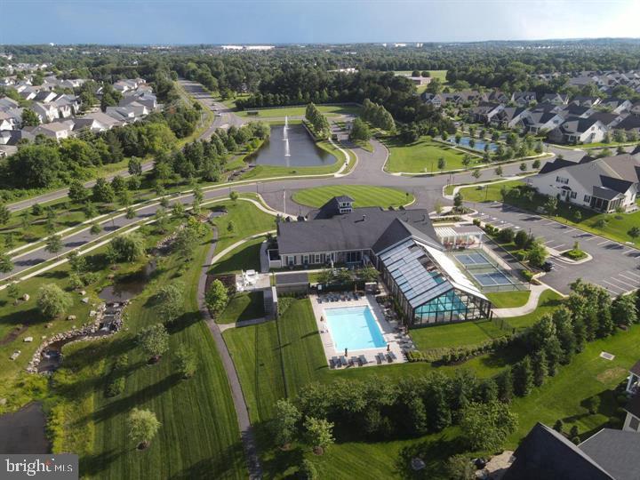 REGENCY AT CREEKSIDE - Residential