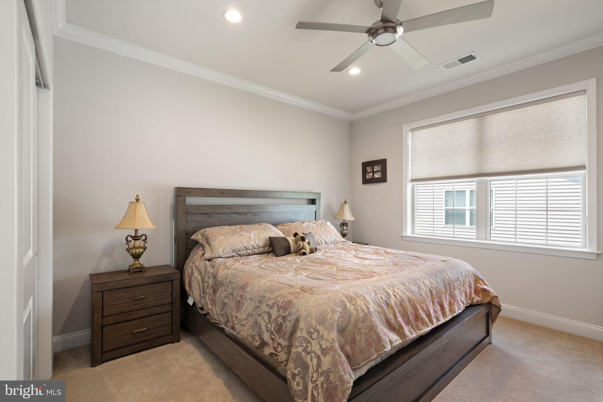 REGENCY AT CREEKSIDE - Residential