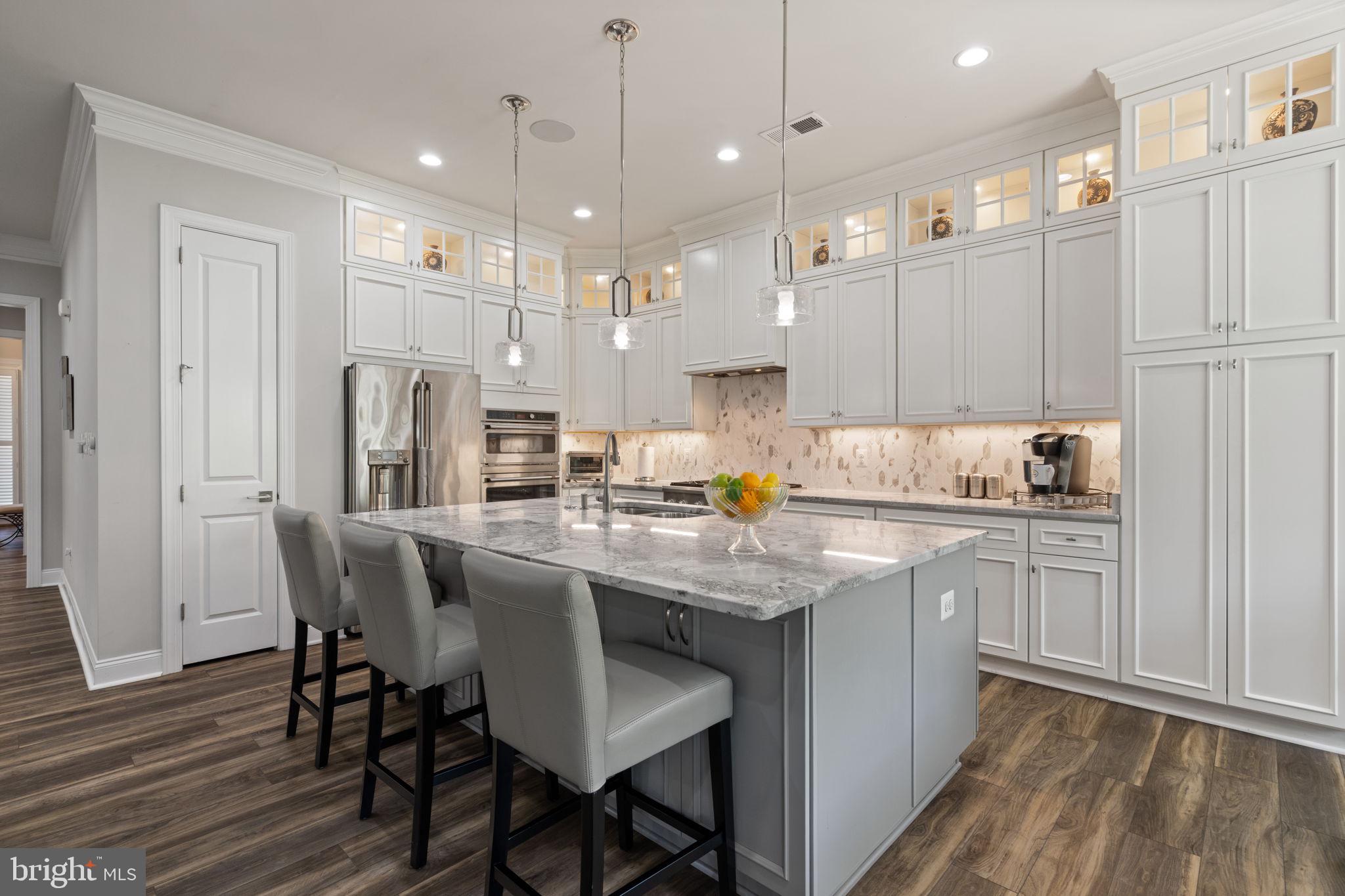 REGENCY AT CREEKSIDE - Residential