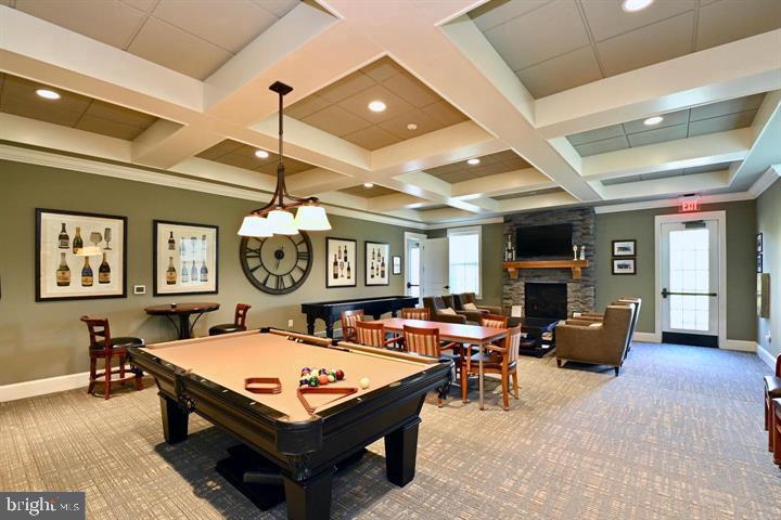 REGENCY AT CREEKSIDE - Residential