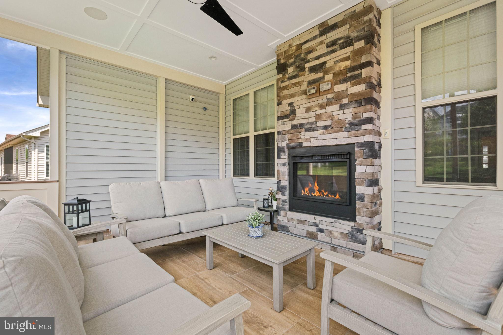 REGENCY AT CREEKSIDE - Residential
