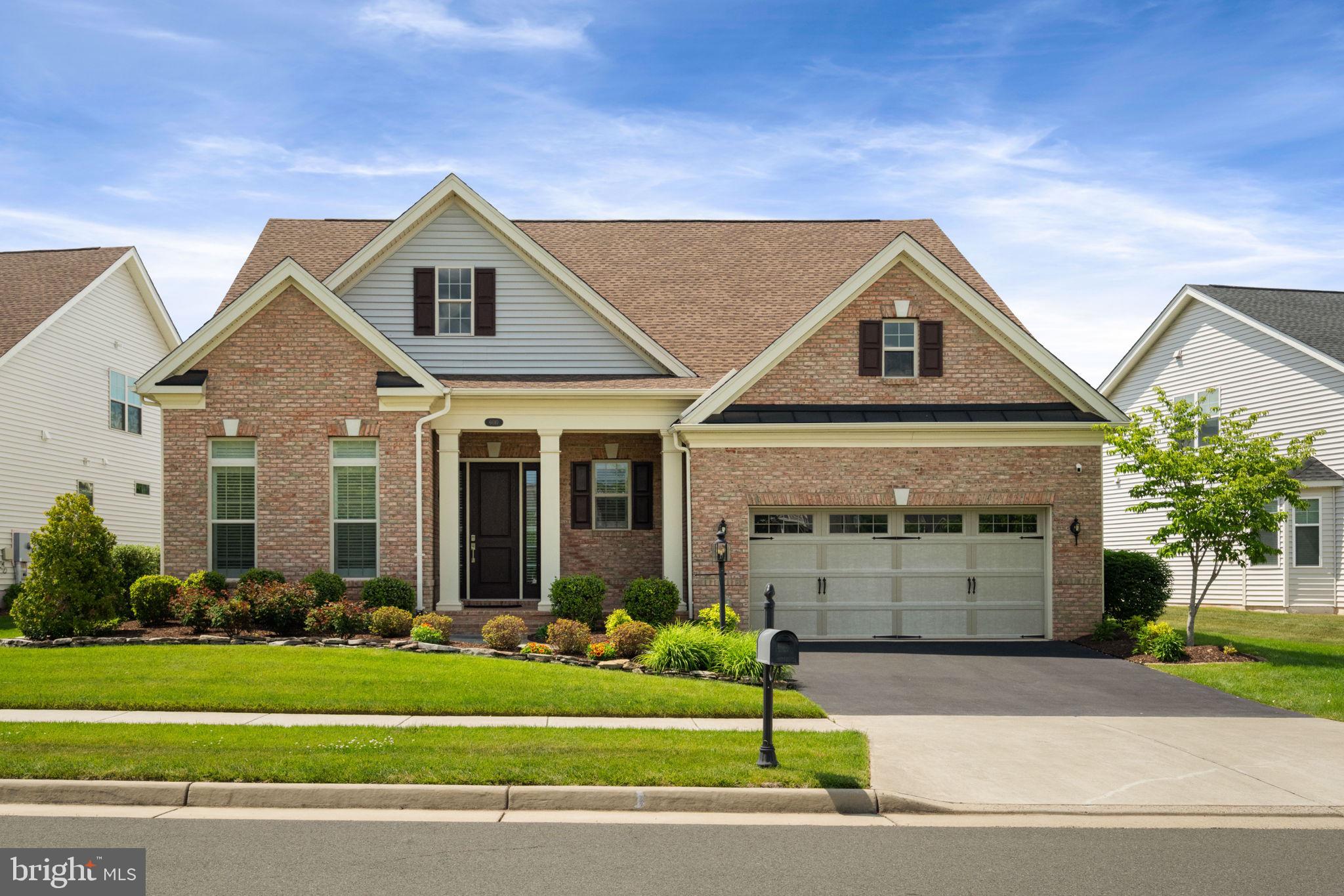 REGENCY AT CREEKSIDE - Residential