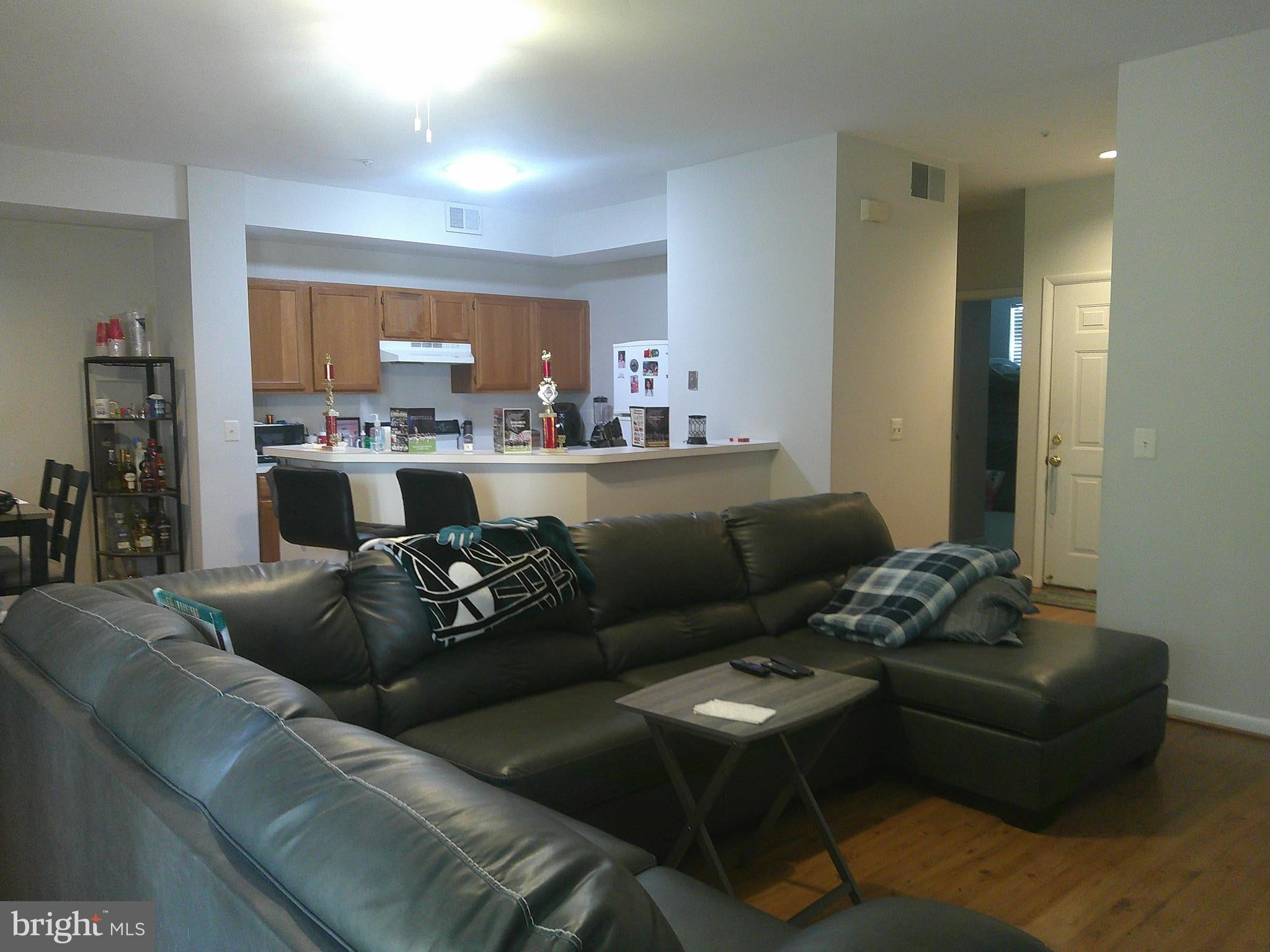 50 SANDSTONE COURT G