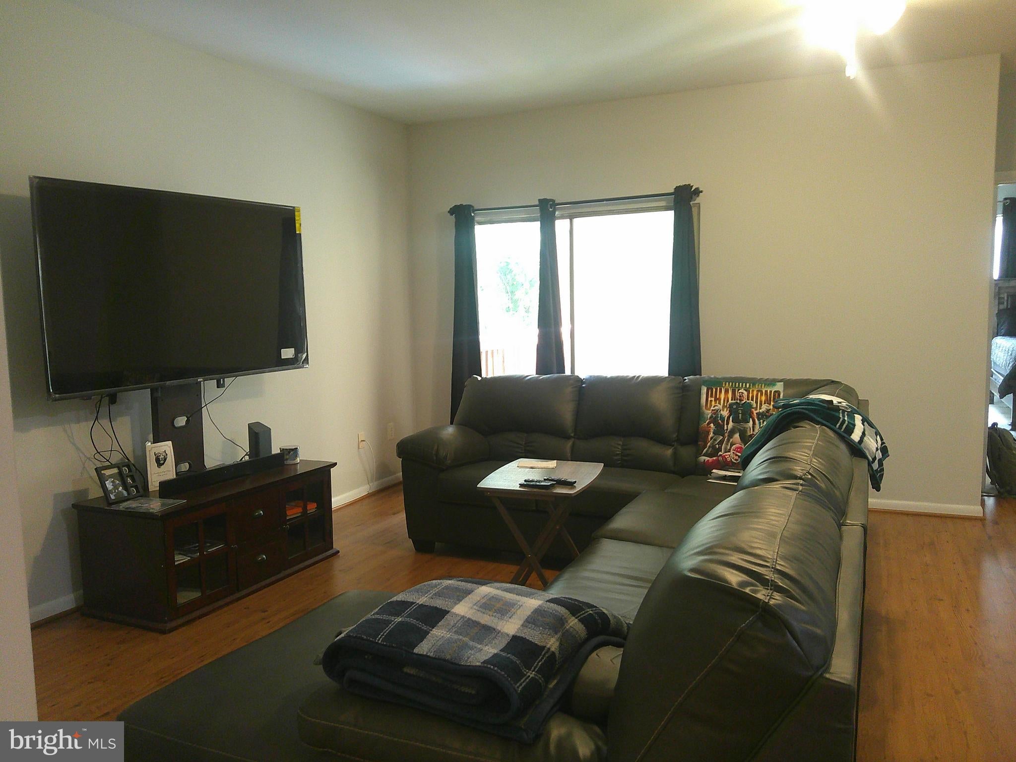50 SANDSTONE COURT G