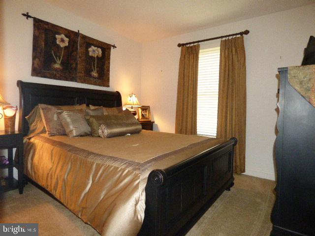 ORCHARD HILLS - Residential