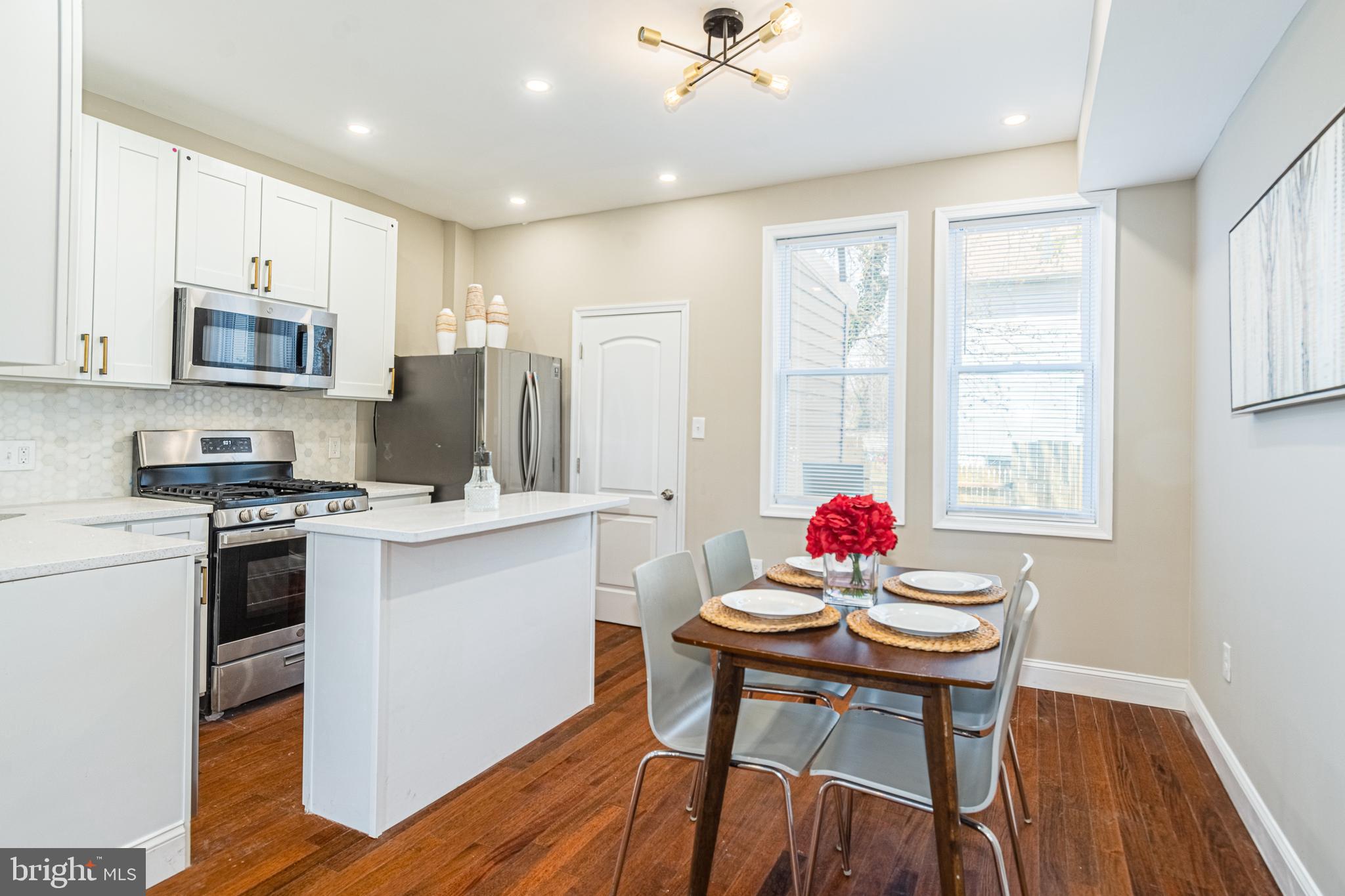 ARLINGTON - Residential