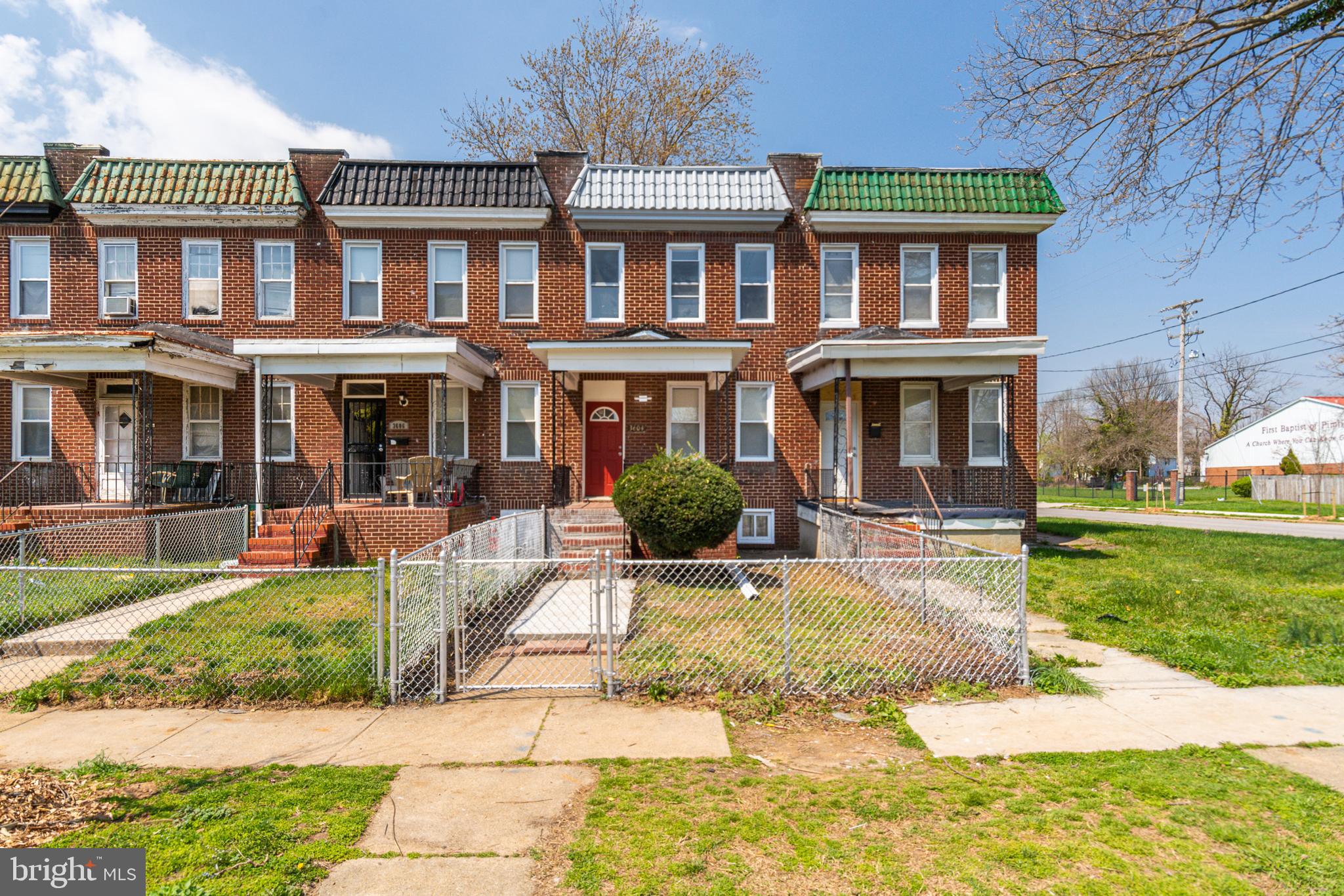 ARLINGTON - Residential